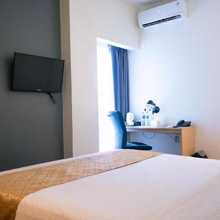 Yunna Hotel Lampung Bandar Lampung Luaran gambar