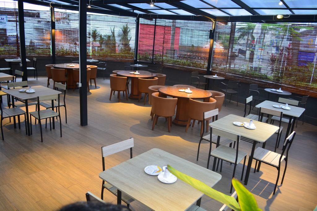 Yunna Hotel Lampung Bandar Lampung Luaran gambar