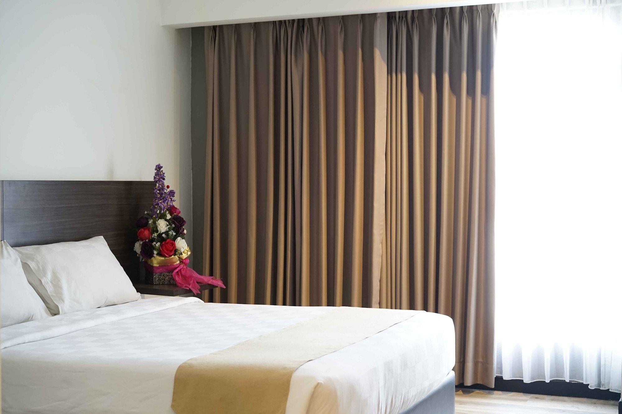 Yunna Hotel Lampung Bandar Lampung Luaran gambar