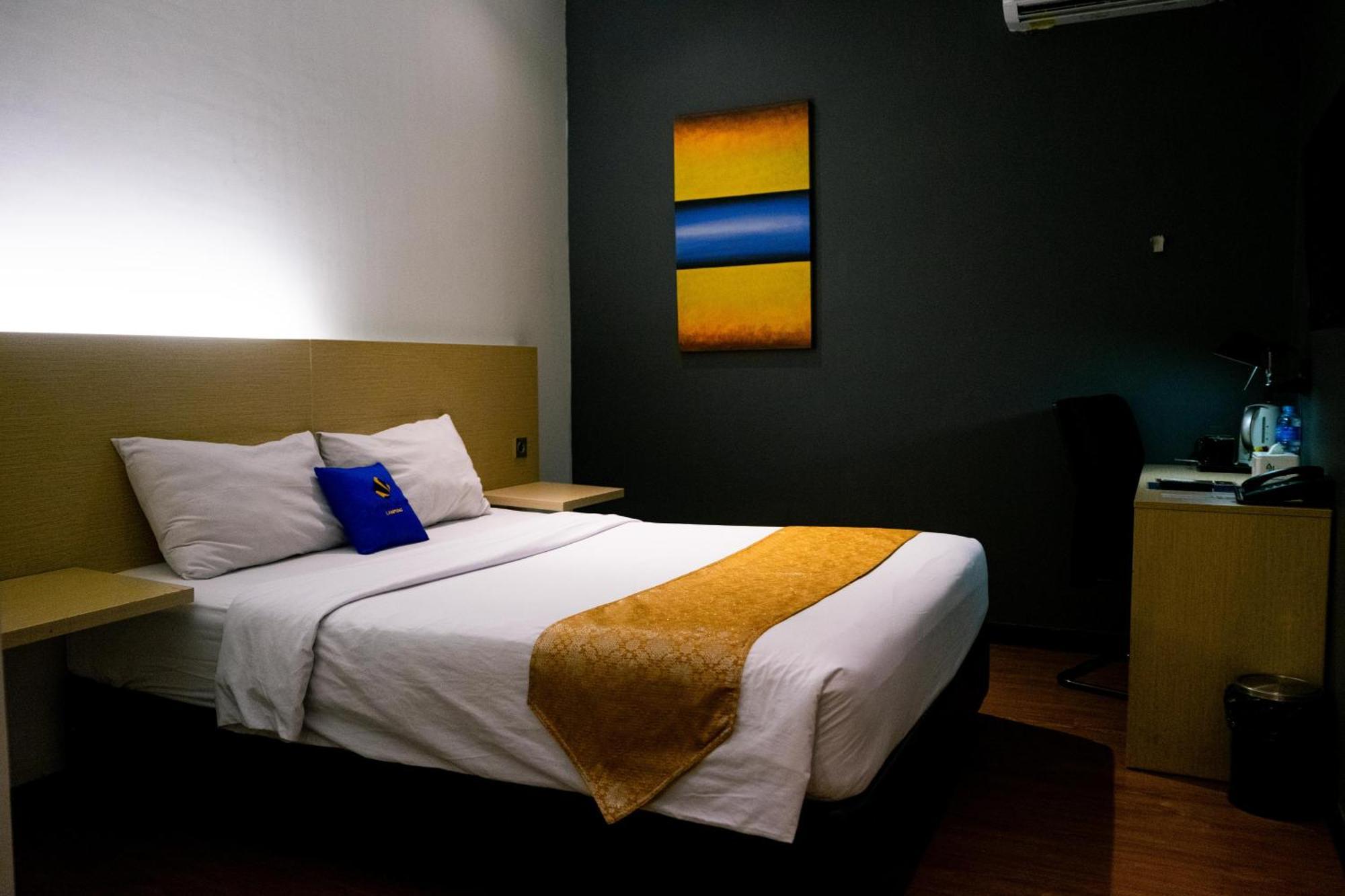 Yunna Hotel Lampung Bandar Lampung Luaran gambar
